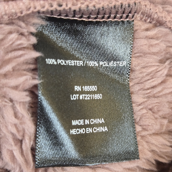 NWoT 32 Degree Heat Plush Mock Neck Top in Plum Rose Medium - Picture 7 of 10